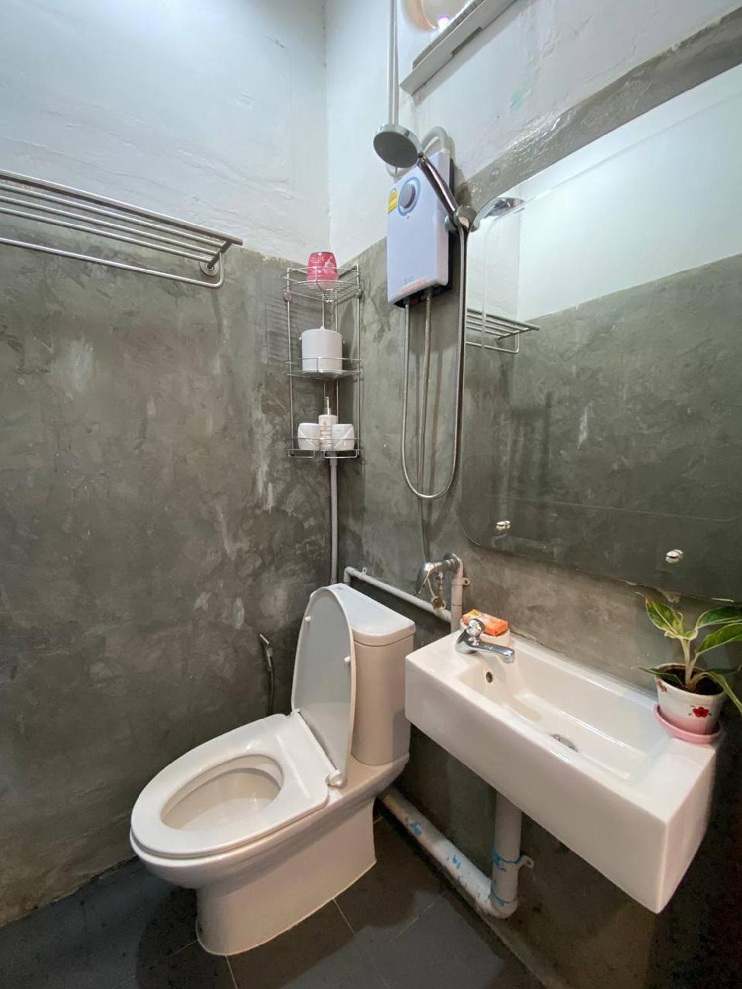 Hostel Lemon Siam Petchaburi Road Bangkok Exterior foto